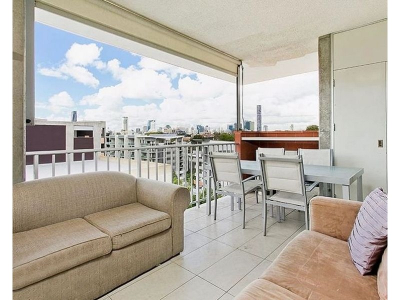 4801/2 Carraway ST, Kelvin Grove QLD 4059