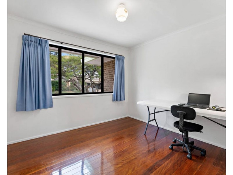 27 Arkose Street, Eight Mile Plains QLD 4113