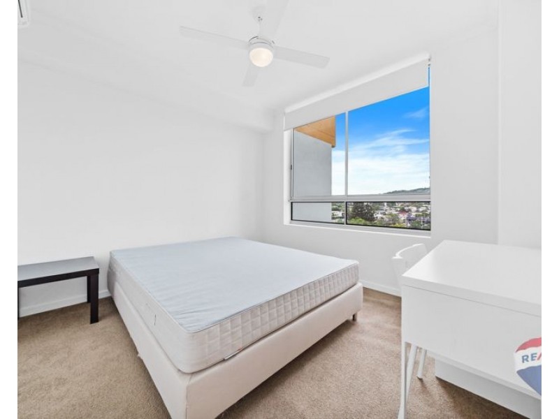 402/40 Mascar ST, Upper Mount Gravatt QLD 4122