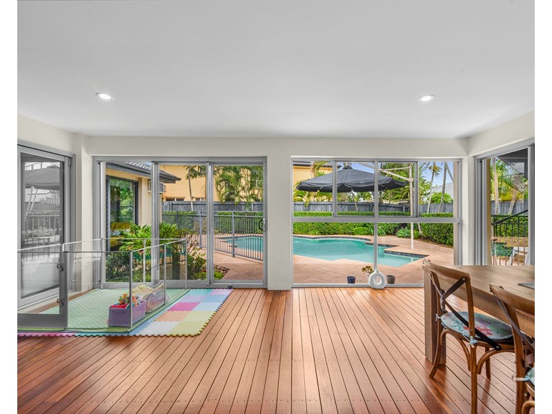 43 Joseph Place, Sinnamon Park QLD 4073