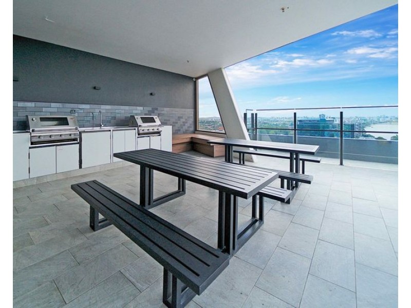 1002/66 High Street, Toowong QLD 4066