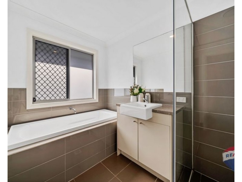 57 Major Dr, Rochedale QLD 4123