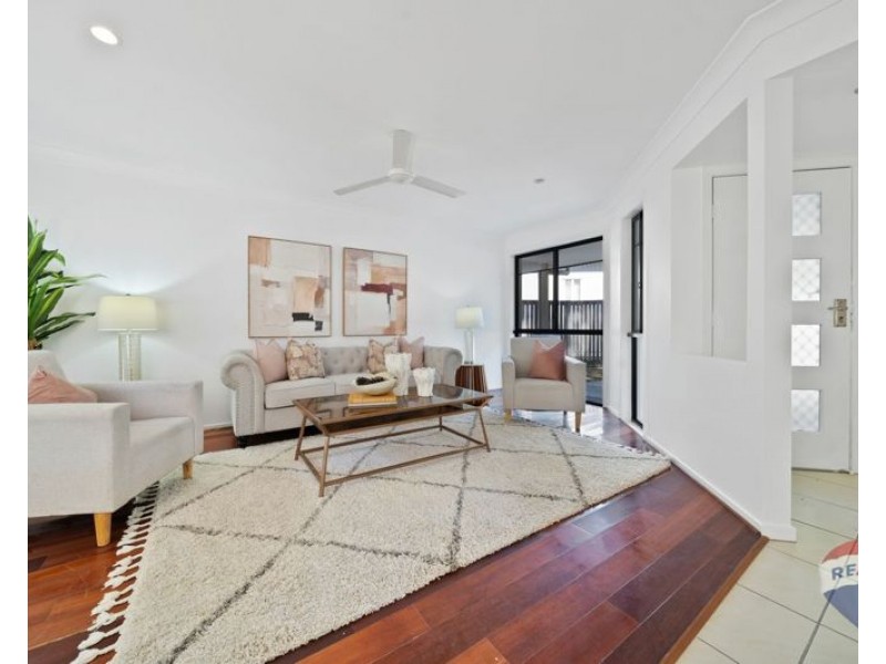 63 Tallowood Way, Sunnybank Hills QLD 4109