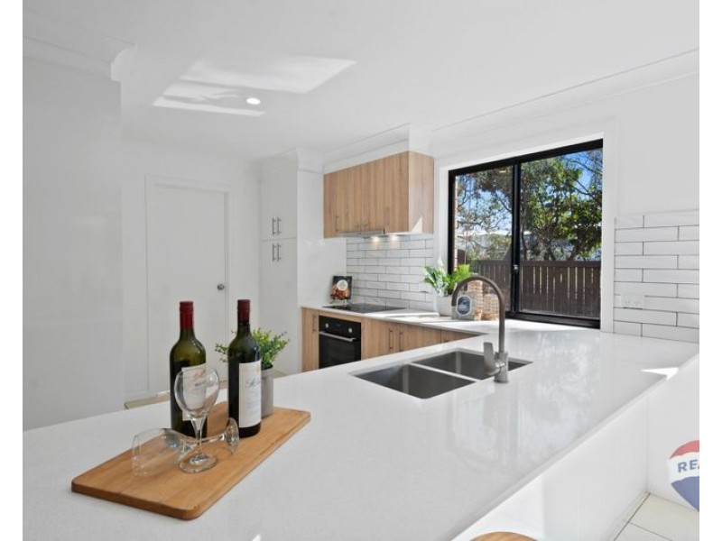 63 Tallowood Way, Sunnybank Hills QLD 4109