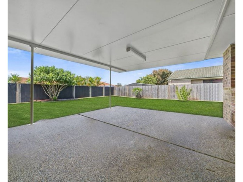 19 Nicole Place, Crestmead QLD 4132