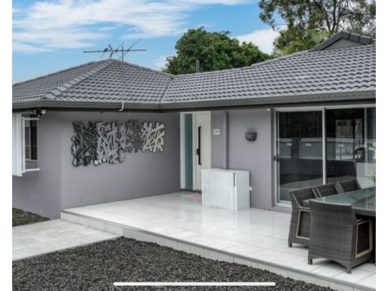 134 Middle Road, Boronia Heights QLD 4124