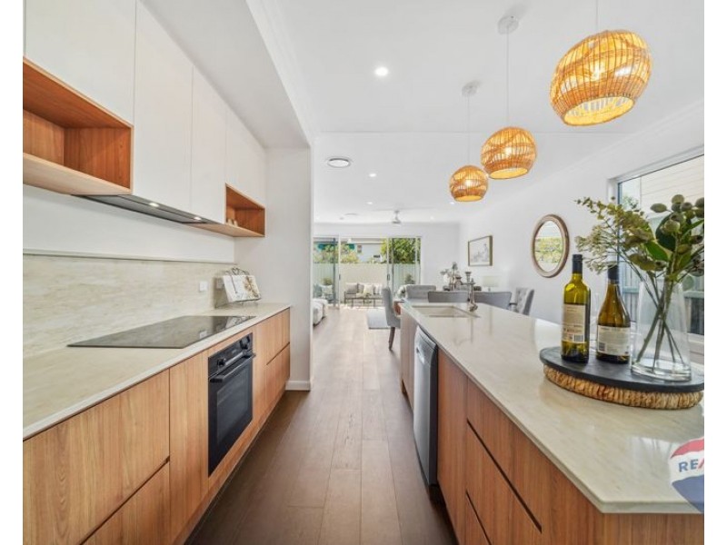 Unit2 39 Alma Road, Clayfield QLD 4011