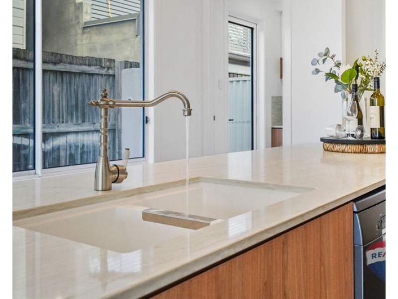 Unit2 39 Alma Road, Clayfield QLD 4011