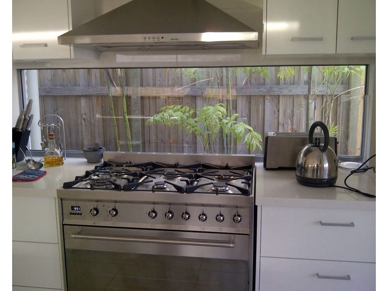 19 Cedar Street, Wynnum QLD 4178