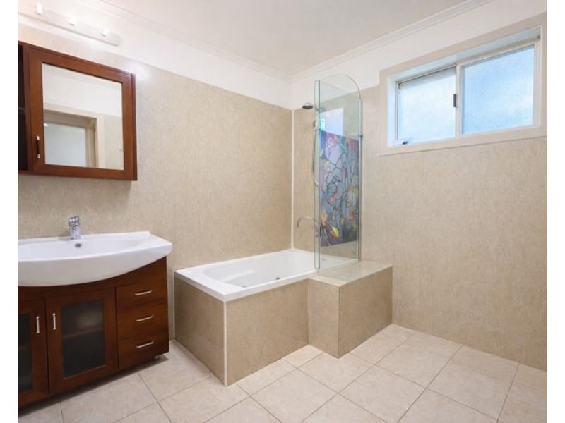 3 Gowan Road, Sunnybank Hills QLD 4109