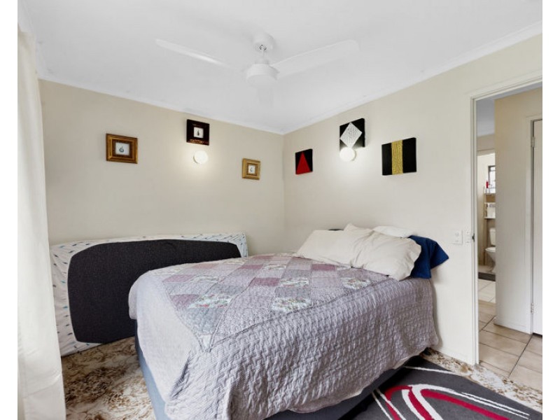 3 Collene Grove, Springwood QLD 4127