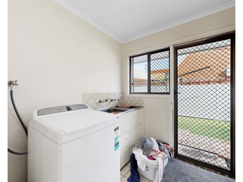 3 Collene Grove, Springwood QLD 4127