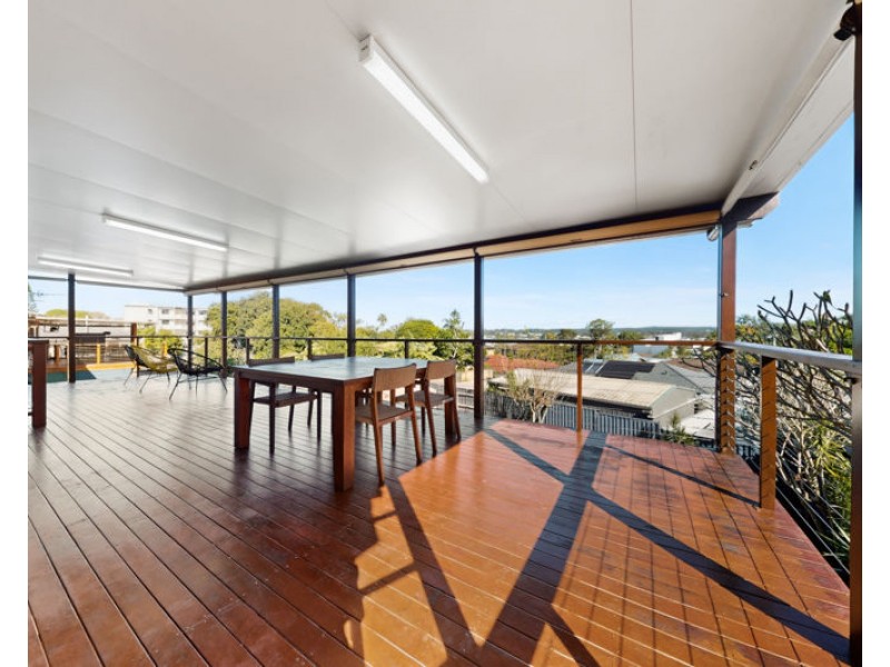 33 Lenore Crescent, Springwood QLD 4127