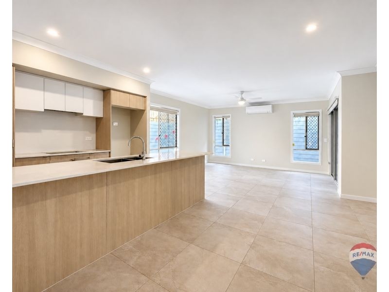 2 Lumen Street, Redbank Plains QLD 4301