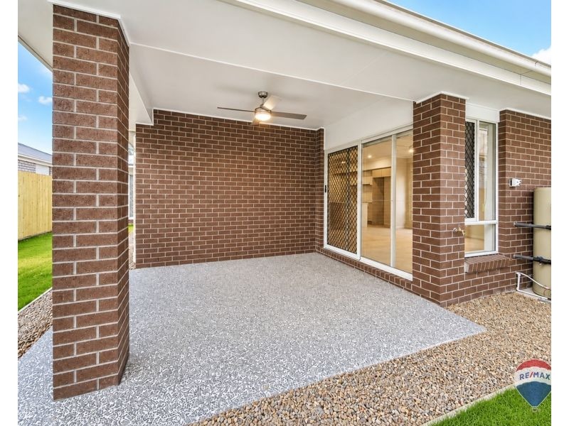 2 Lumen Street, Redbank Plains QLD 4301