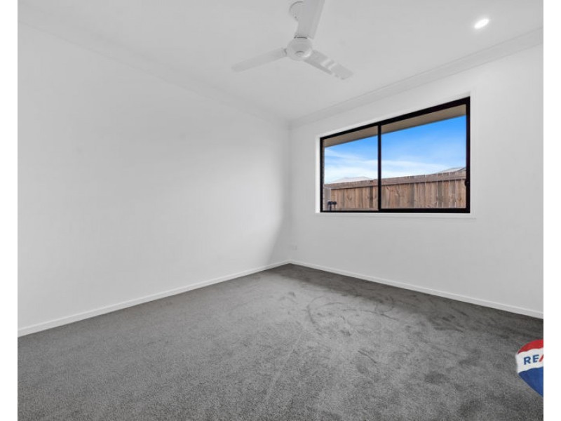 12 Union St, White Rock QLD 4306