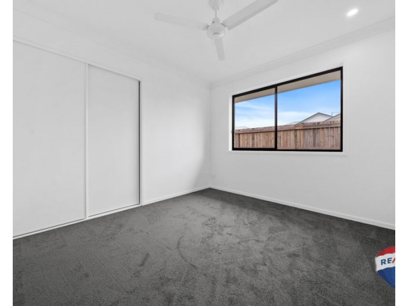 12 Union St, White Rock QLD 4306