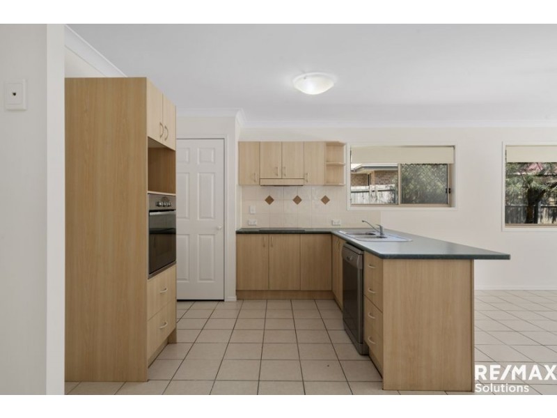 9 Greenshank Crescent, Deception Bay QLD 4508