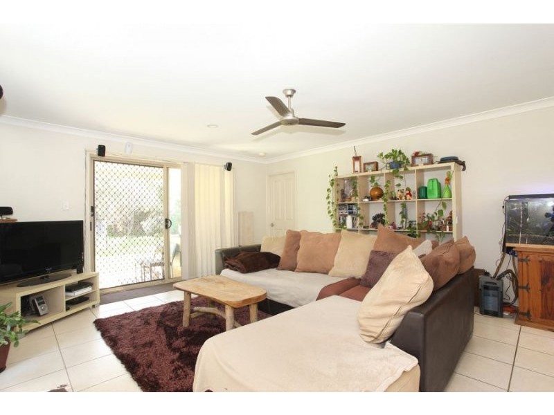 33 Summerhill Drive, Morayfield QLD 4506