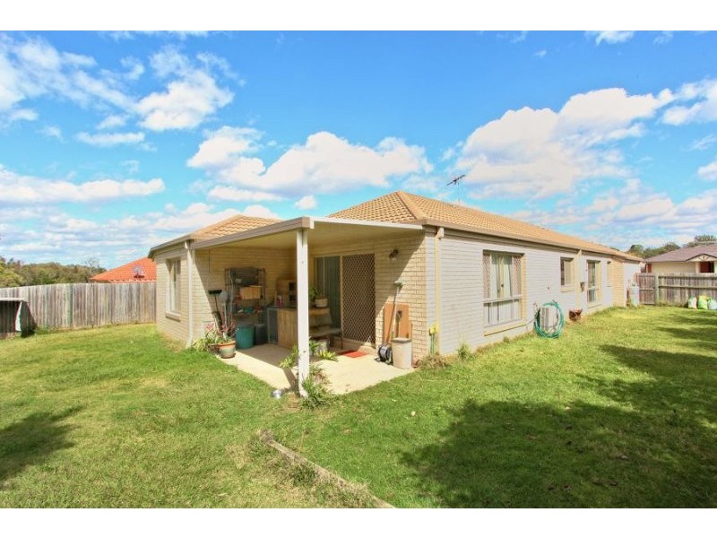 33 Summerhill Drive, Morayfield QLD 4506