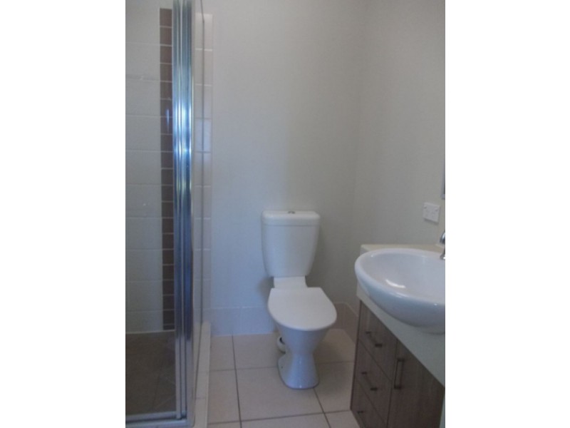 2 Barron Street, Morayfield QLD 4506