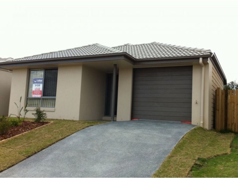 94 Huntley Cr, Redbank Plains QLD 4301