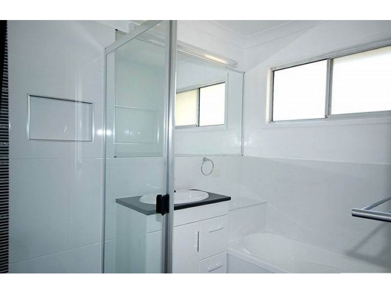 6 Ulmarra Crescent, Strathpine QLD 4500