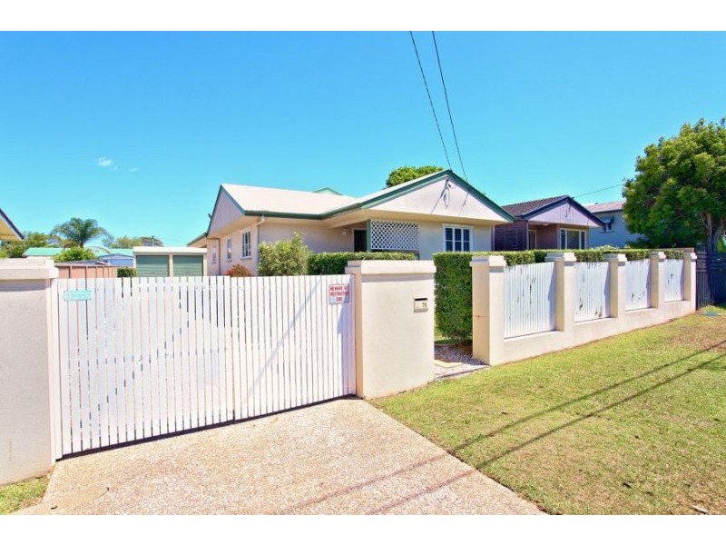 71 Thomas Street, Clontarf QLD 4019