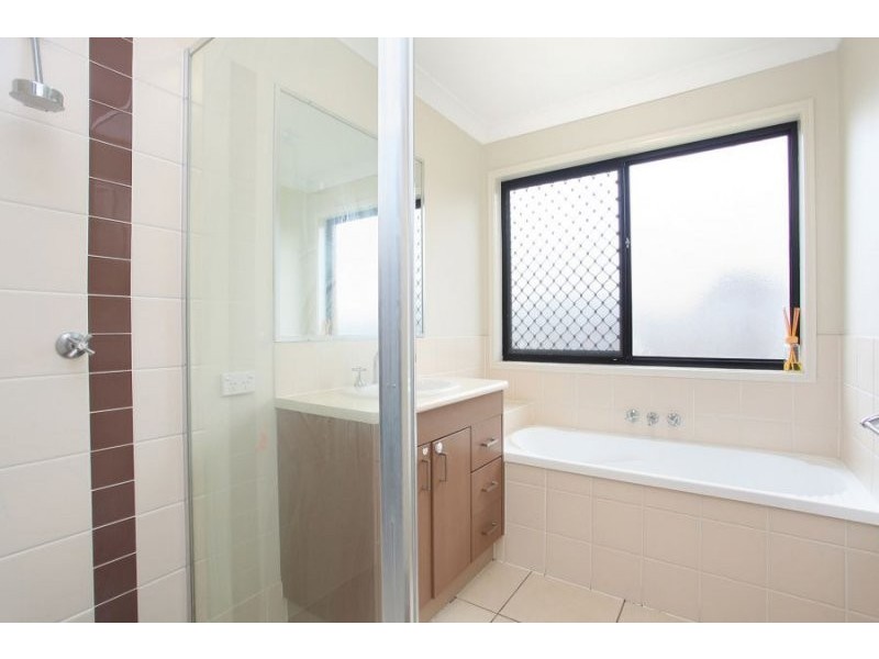7 Brigalow Court, Morayfield QLD 4506