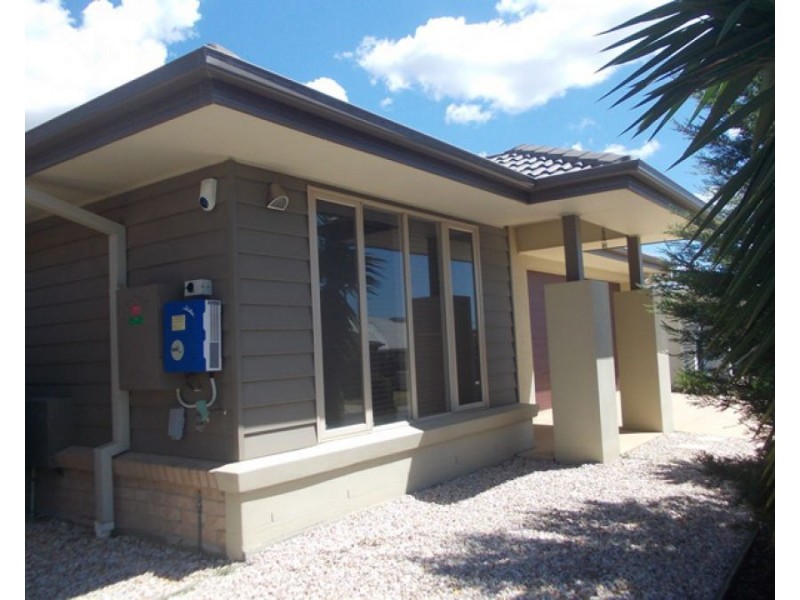 16 Eureka Street, North Lakes QLD 4509