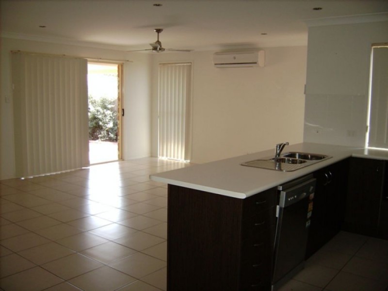 3 Peta Street, Kallangur QLD 4503