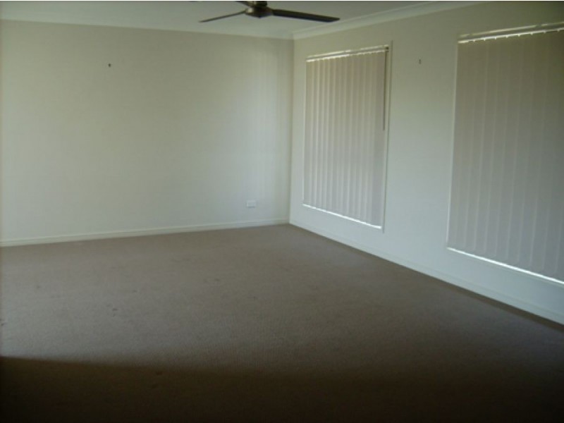 3 Peta Street, Kallangur QLD 4503