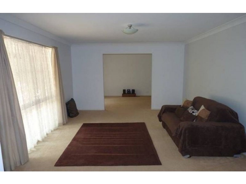 92 Madeline Drive, Morayfield QLD 4506
