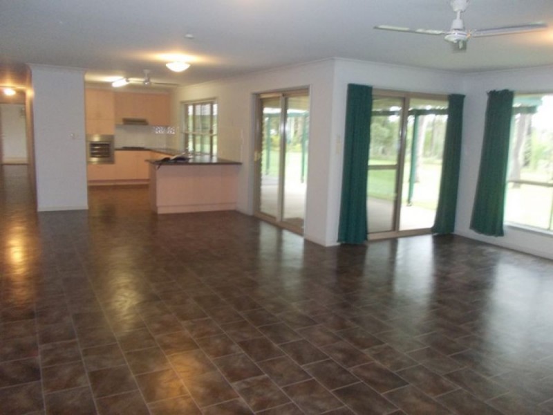 92 Madeline Drive, Morayfield QLD 4506