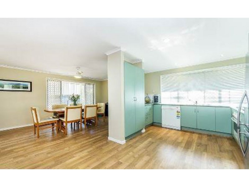 31 Maquarie Drive, Petrie QLD 4502