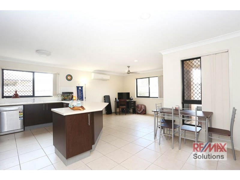 5 Unwin court, Morayfield QLD 4506