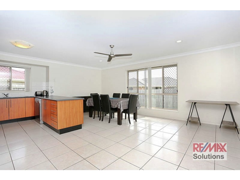 3 Sam Court, Morayfield QLD 4506