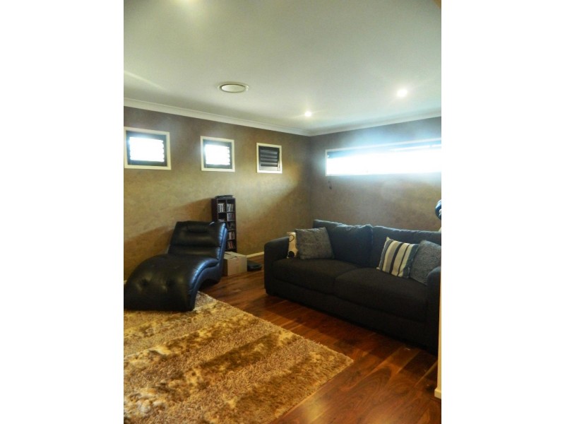 9 Toona Court, Narangba QLD 4504