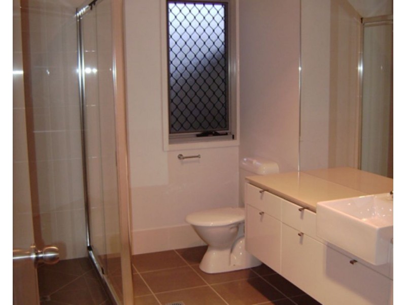 7 Centralgreen Drive, Narangba QLD 4504