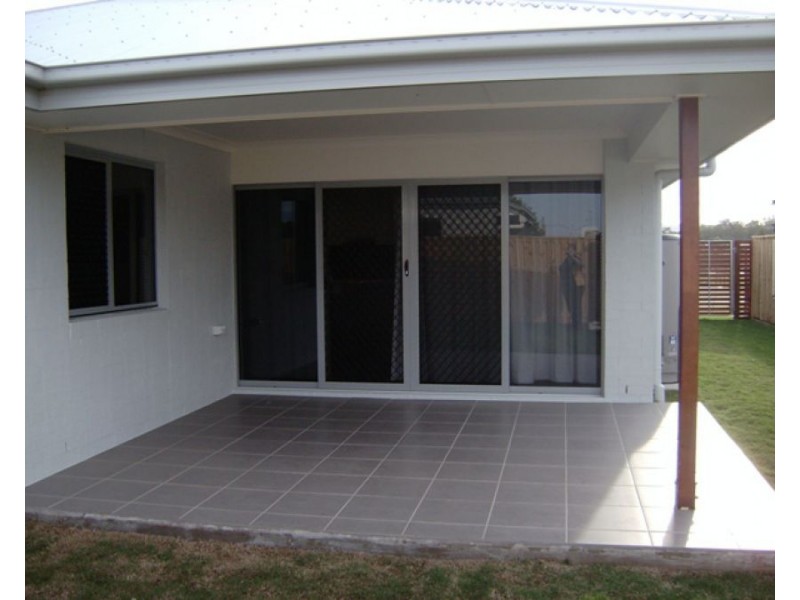 7 Centralgreen Drive, Narangba QLD 4504