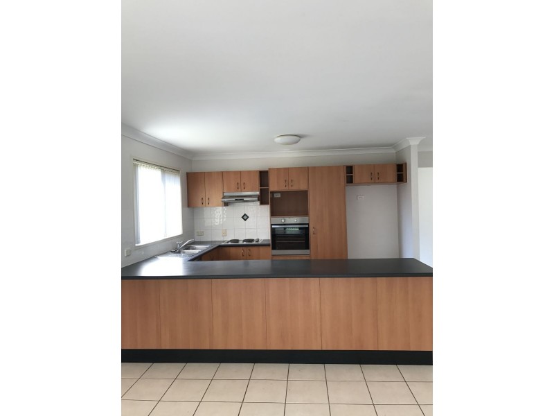 4 Kamala Street, Morayfield QLD 4506