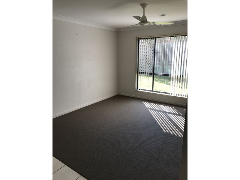 4 Kamala Street, Morayfield QLD 4506