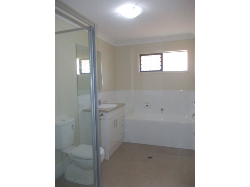 94 Huntley Cres, Redbank Plains QLD 4301