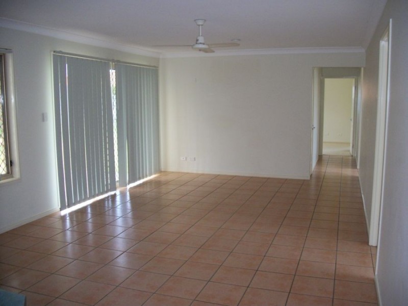 23 Barculdi Cres, Deception Bay QLD 4508