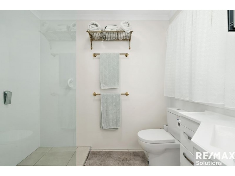 16 Bronwyn Court, Deception Bay QLD 4508