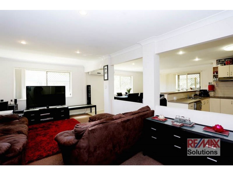 75 Fernbrook Drive, Morayfield QLD 4506