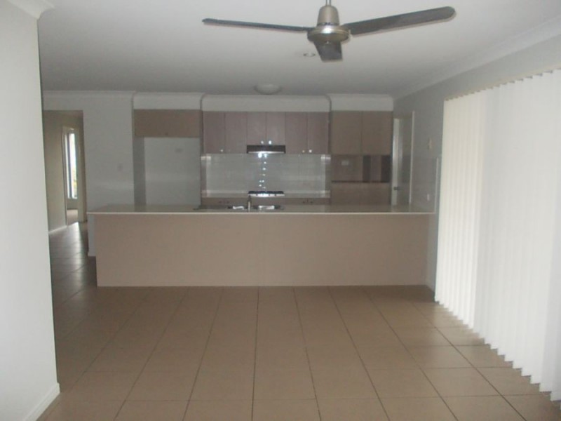 16 Allyra Drive, Morayfield QLD 4506
