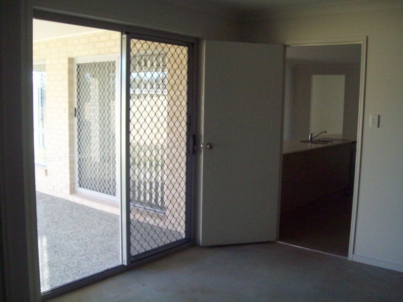 16 Allyra Drive, Morayfield QLD 4506