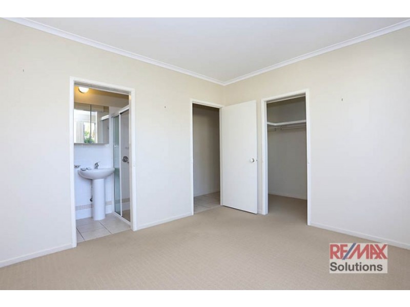 15 Leitchs Road South, Albany Creek QLD 4035