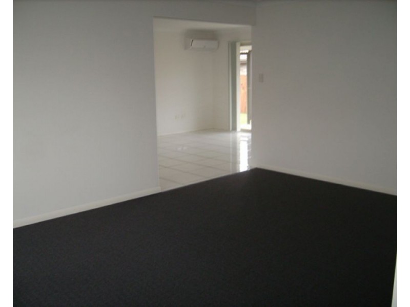 20 Grassdale Court, Morayfield QLD 4506